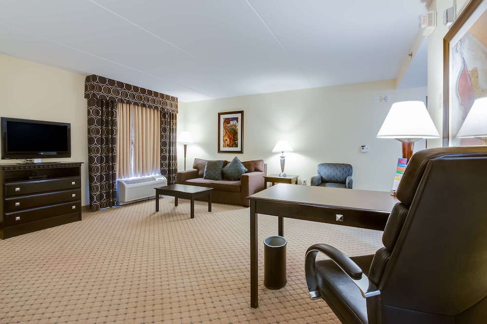 Hampton Inn & Suites Mt. Juliet - photo 37