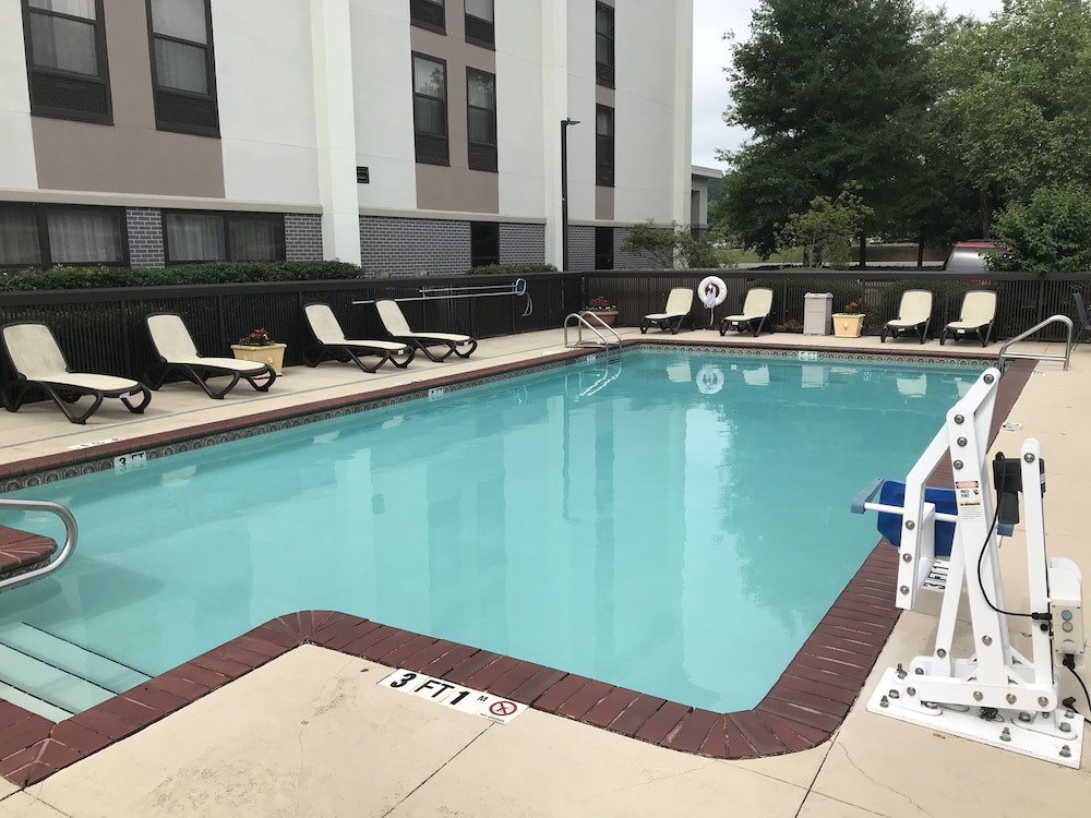 Hampton Inn Birmingham Trussville - photo 33