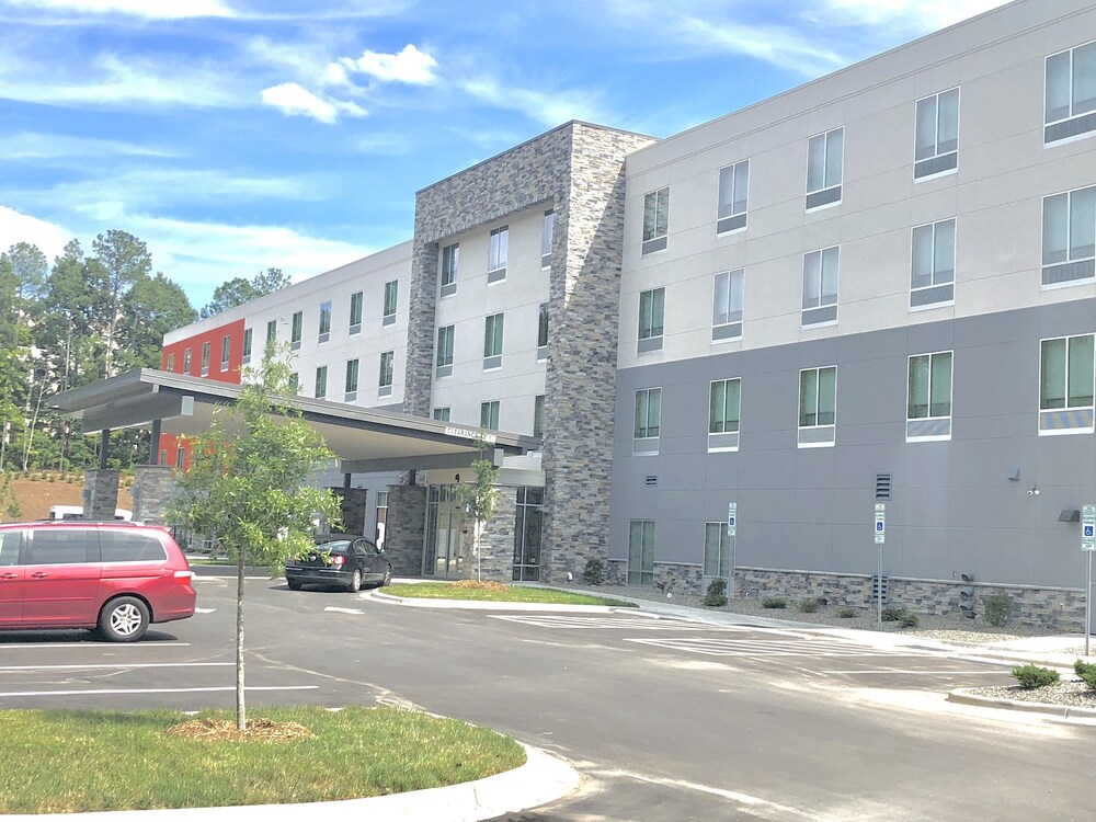 Holiday Inn Express & Suites Raleigh Airport Brier Creek by IHG - photo 19