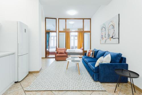 Meidan Bazaar Prime Location Apartment