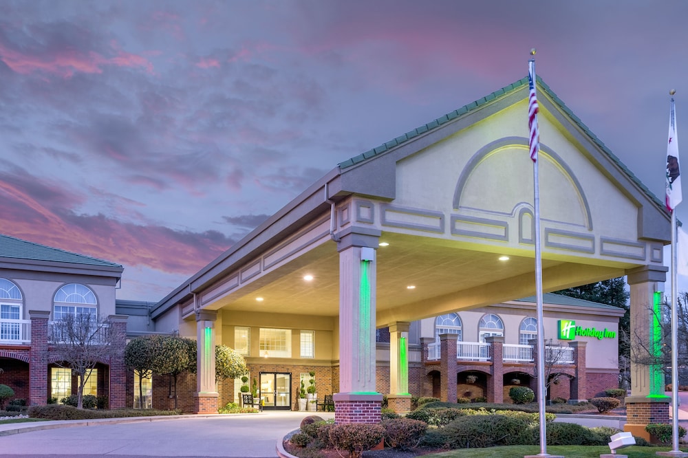 Holiday Inn Auburn an IHG Hotel - featured photo