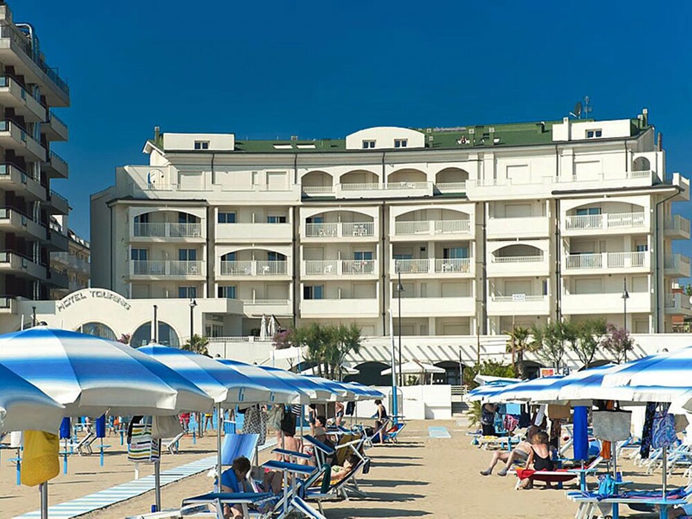 Residence A More — 4-Star Luxury Hotel in Rimini, Italy