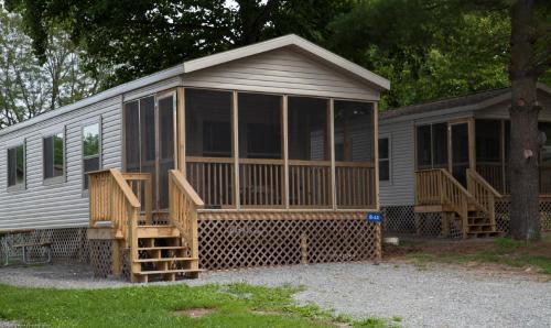 Circle M Camping Resort Screened Park Model 27 in Lancaster, United States