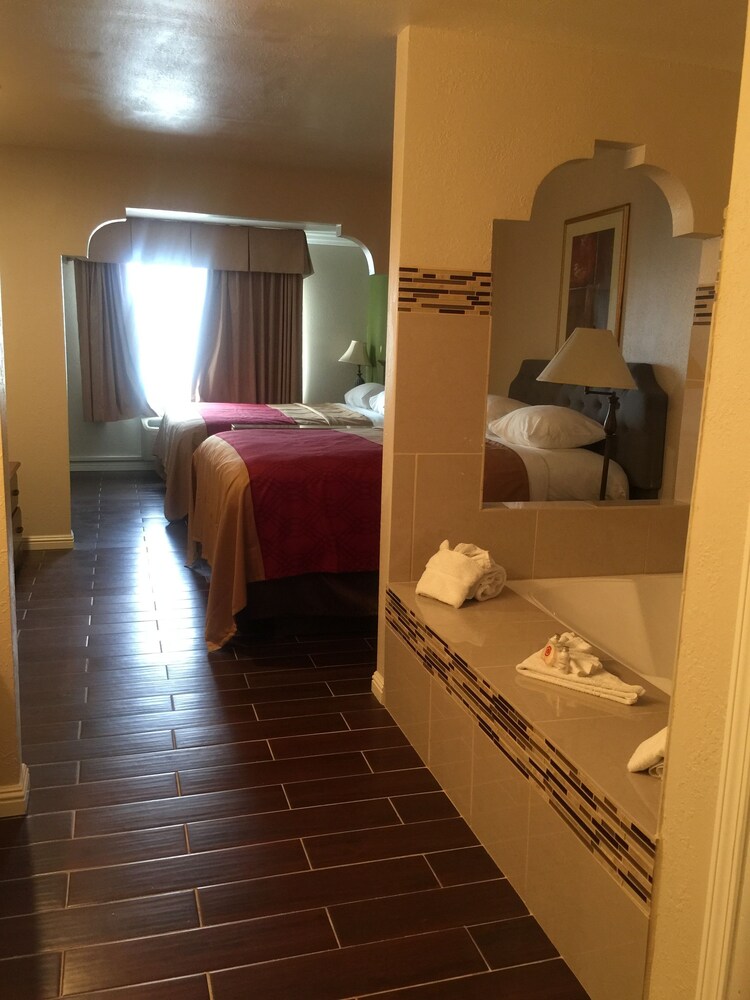 Motel6 Artesia CA - photo 19
