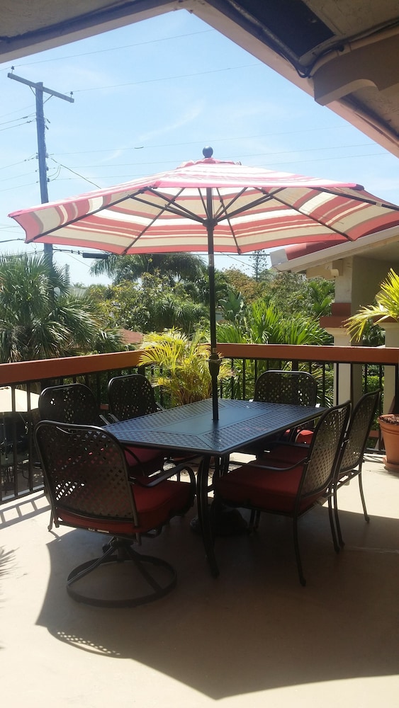 Palm Breeze Hotel - photo 22