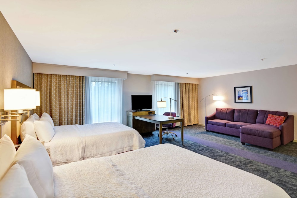 Hampton Inn & Suites Ashland - photo 27