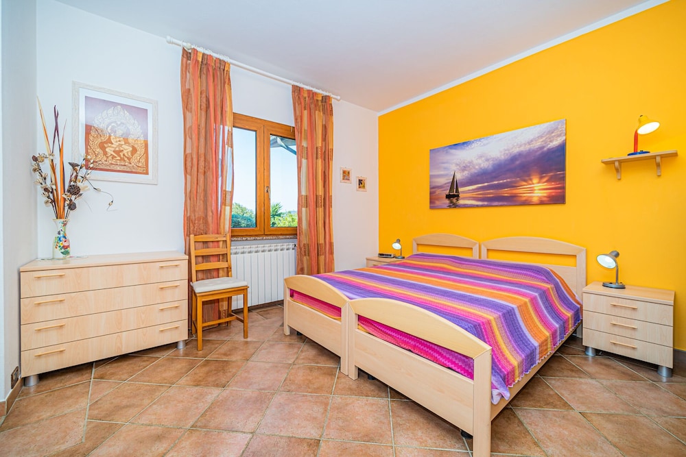 Appartamento Villa da 4 Fino a 5 Persone Giardino — 4-Star Luxury Hotel in Capoliveri, Italy