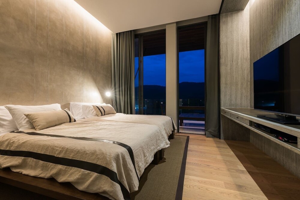 Atta 2 bd Suite OR Pool Penthouse — Pak Chong — photo 4