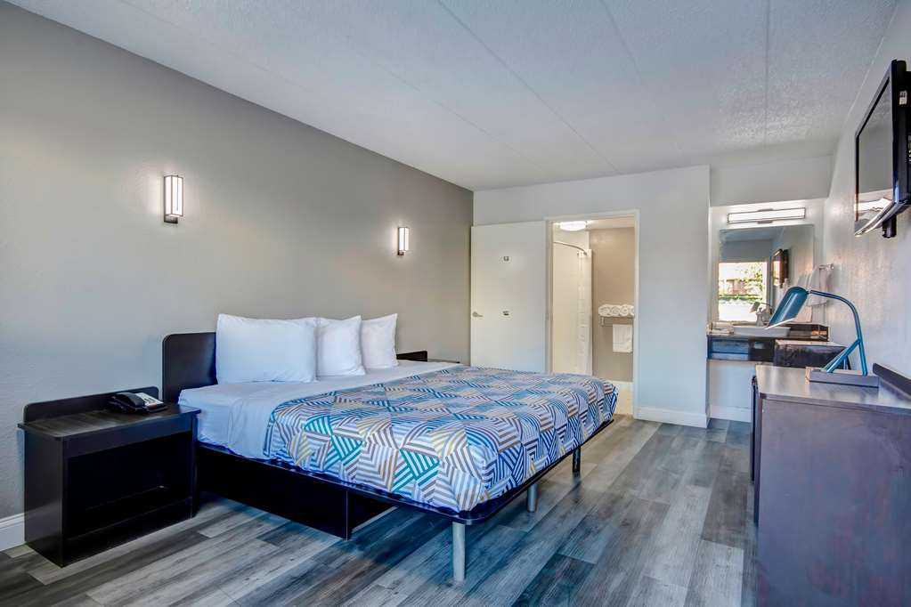 Motel 6 Osu N - photo 15