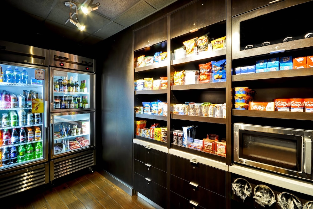 Courtyard by Marriott Dallas Medical Market Center - photo 23