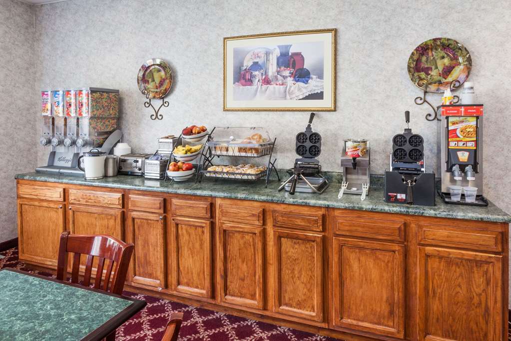 Baymont by Wyndham New Buffalo - photo 13