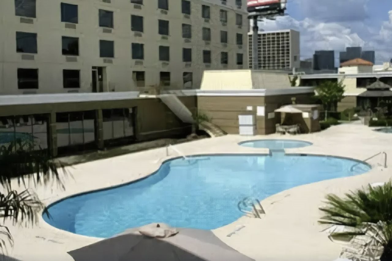 31 Houston Near the Galleria - photo 2