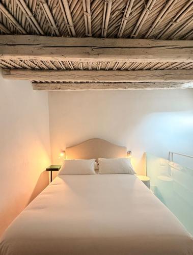 Code24 — 4-Star Luxury Hotel in Noto, Italy