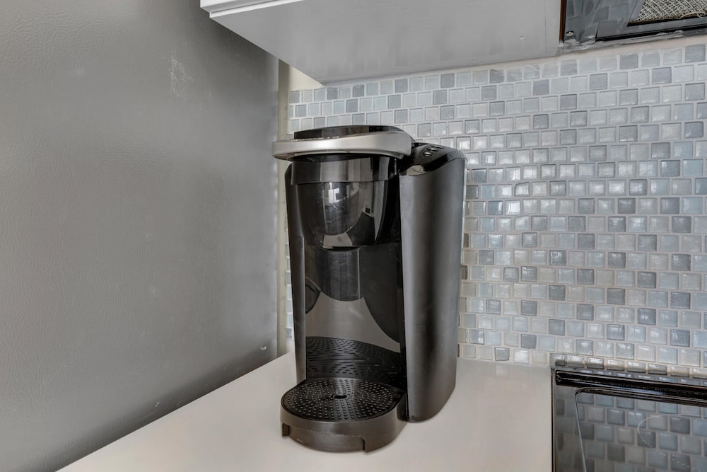 Edgewater Tower 2 805 - photo 24