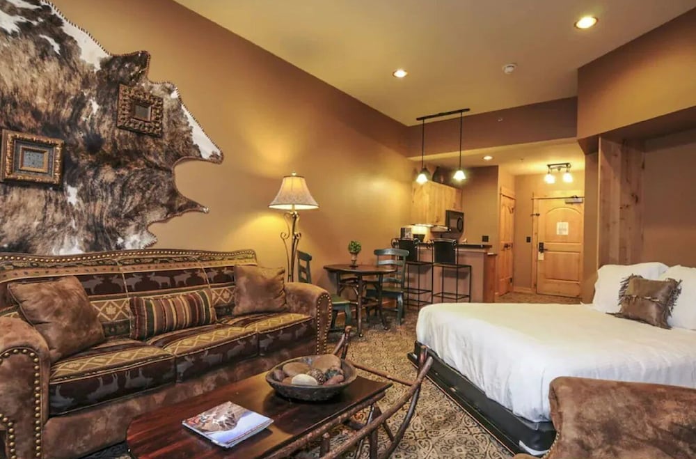The Village Center at Big Sky Resort - photo 8