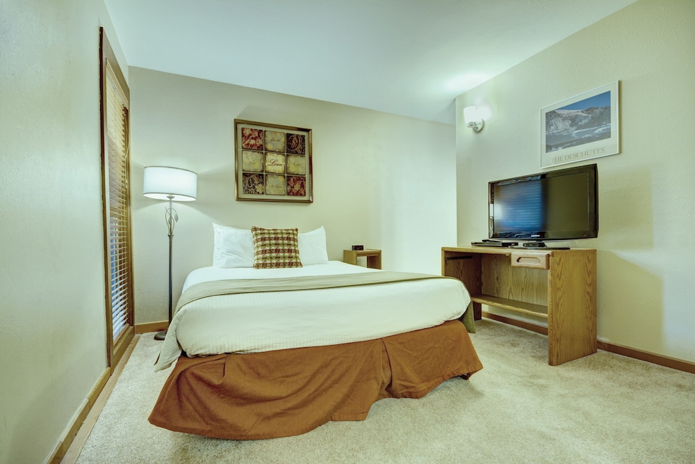 Seventh Mountain Resort - photo 15