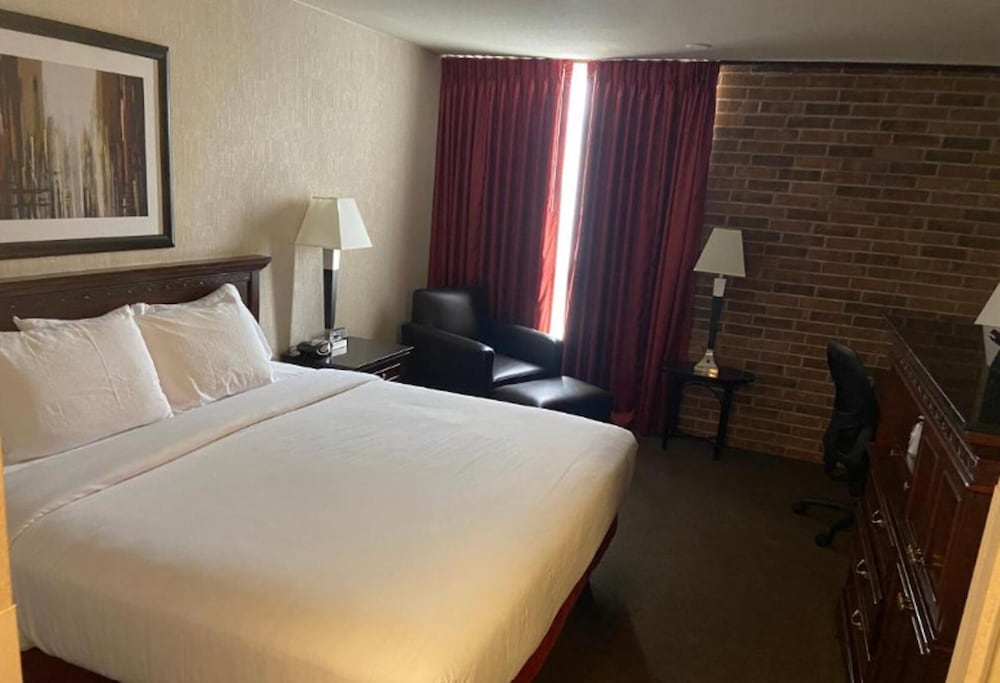 Hotel Lotus Kansas City Merriam - photo 18