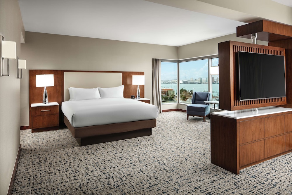 Hilton Boston Logan Airport - photo 29