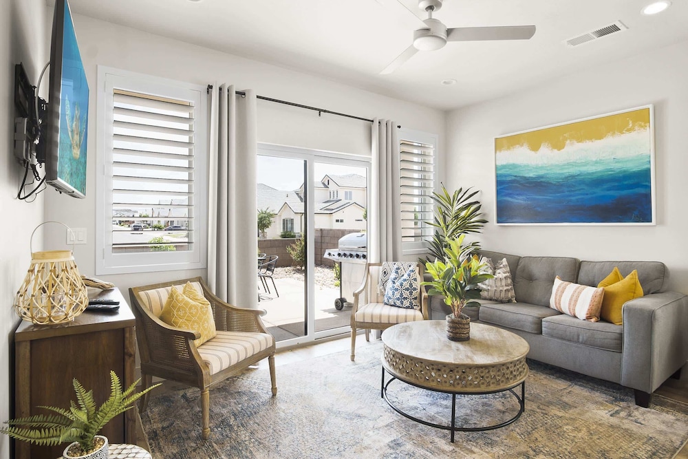 New Listing Happy Hawaiian — 4-Star Luxury Hotel in Washington, United States