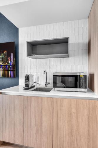 Gale Miami Junior double suite with balcony - photo 12