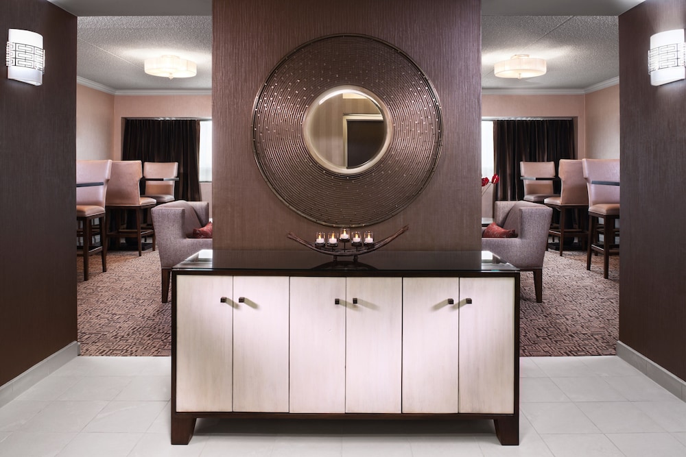 Sheraton Detroit Metro Airport - photo 10