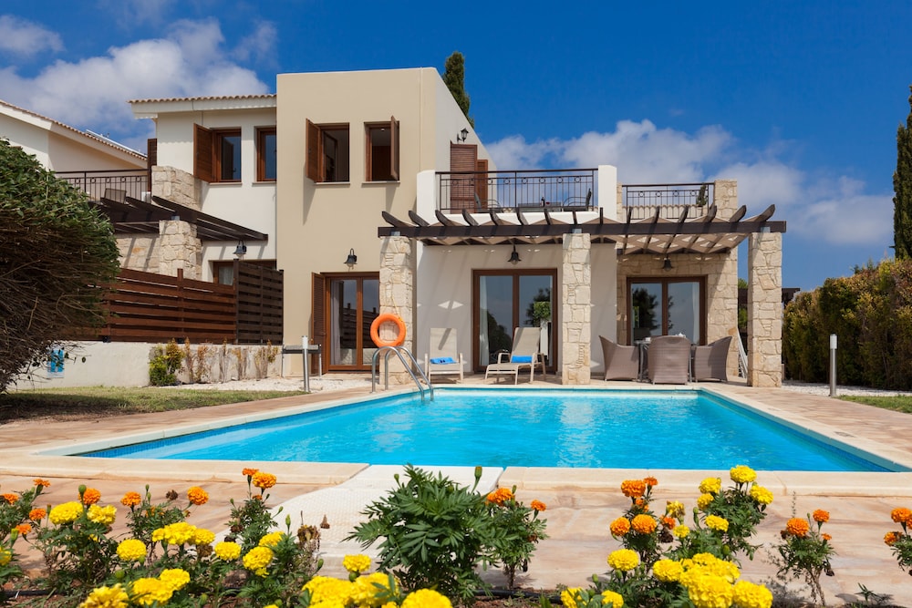 Aphrodite Hills Rentals Junior Villas — 4-Star Luxury Hotel in Paphos, Cyprus