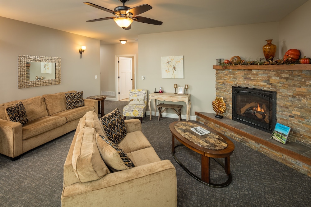 Lefevre Inn and Resort - photo 19