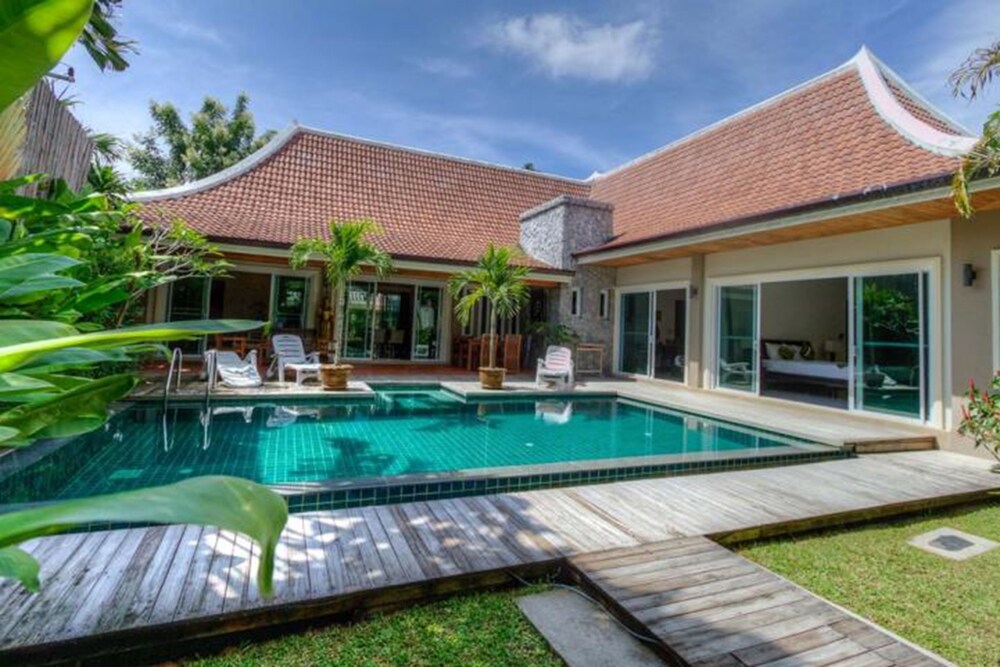 Lotus Villa By Jetta — 4-Star Luxury Hotel in Rawai, Thailand