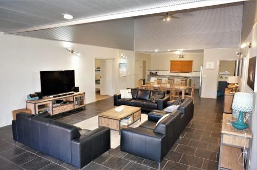 2 Trout Place — Exmouth — photo 5