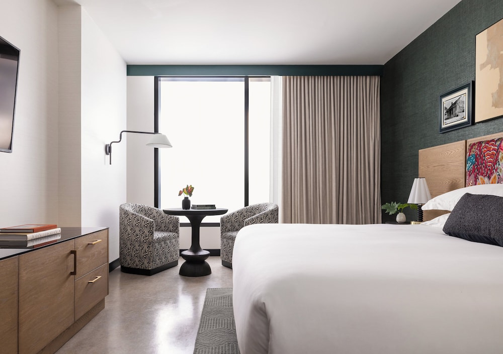 Kimpton Santo San Antonio Riverwalk by IHG - photo 8