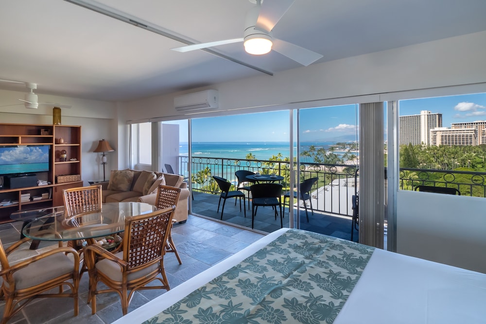 Waikiki Shore By Outrigger - photo 17
