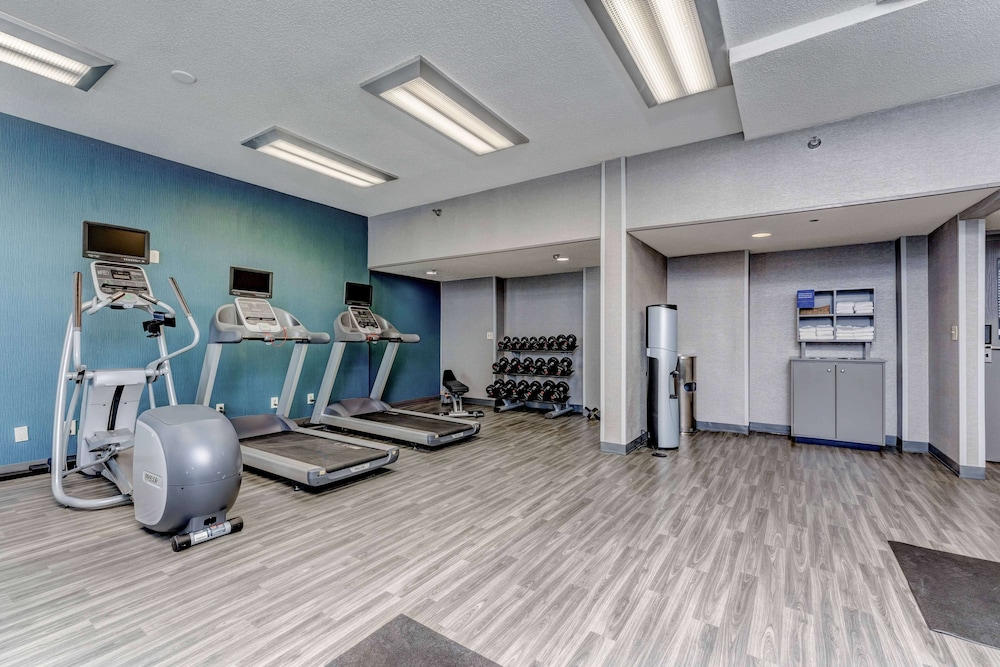 Hampton Inn Morgantown - photo 23
