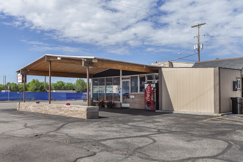 Budget Inn Boise - photo 33