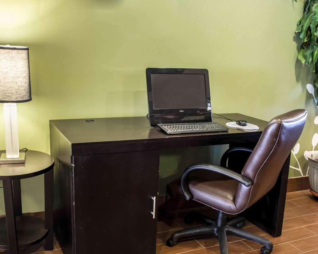 Sleep Inn & Suites Virginia Horse Center - photo 25