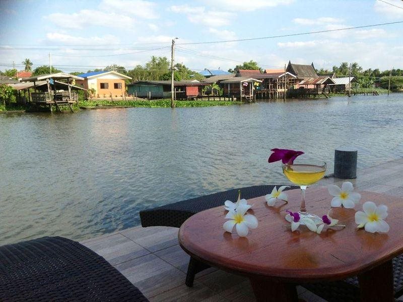 Reunrimnam Resort in Bang Kruai, Thailand