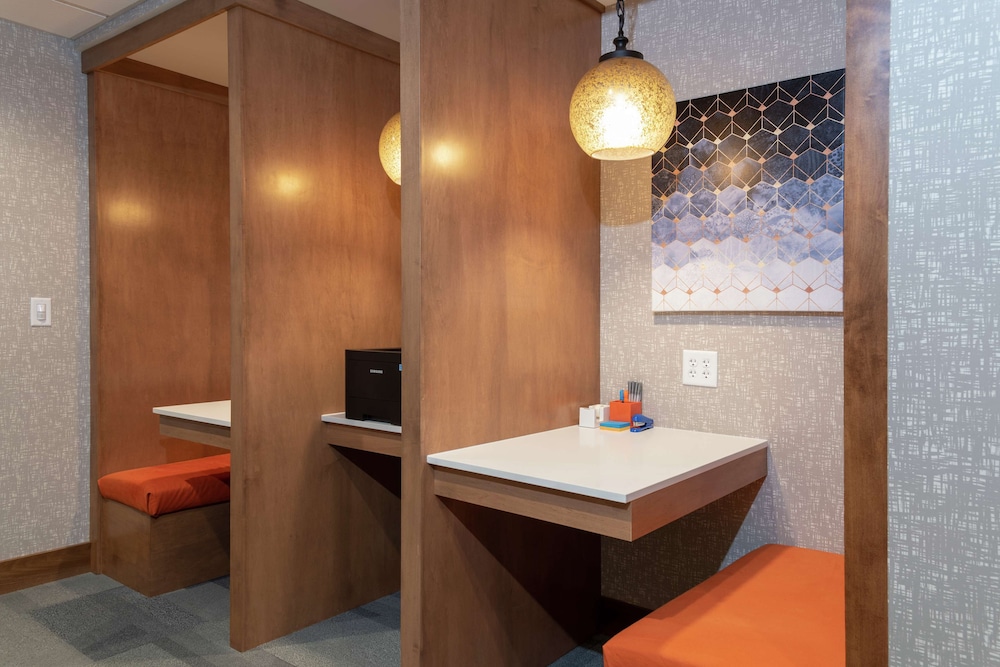 Hampton Inn & Suites Xenia Dayton - photo 3