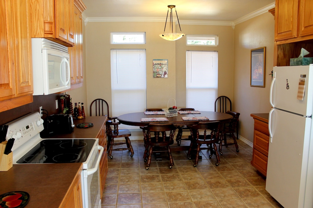 Lake Texoma Lodge and Resort - photo 32