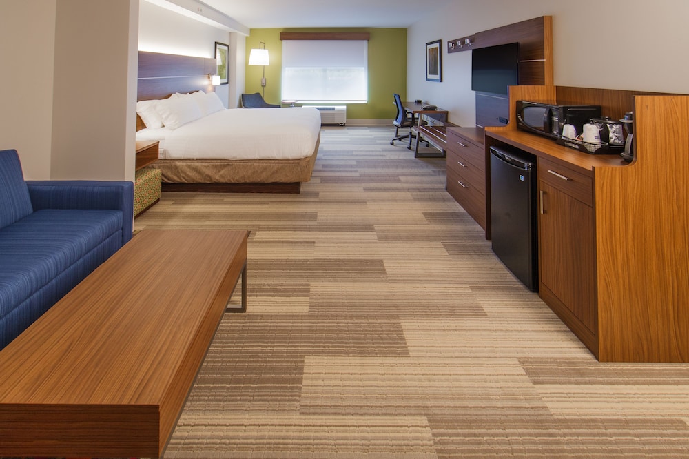 Holiday Inn Express Gatlinburg Downtown by IHG - photo 8