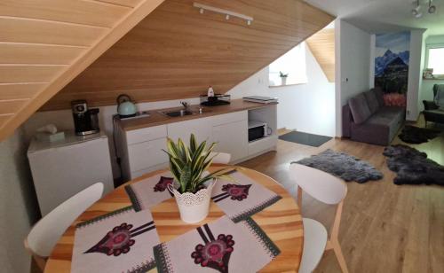 Number 2 - carbon neutral hotel in Newport