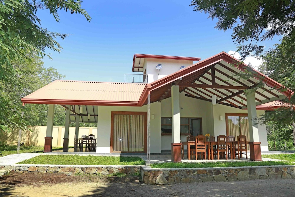 The Forest - carbon neutral hotel in Colombo