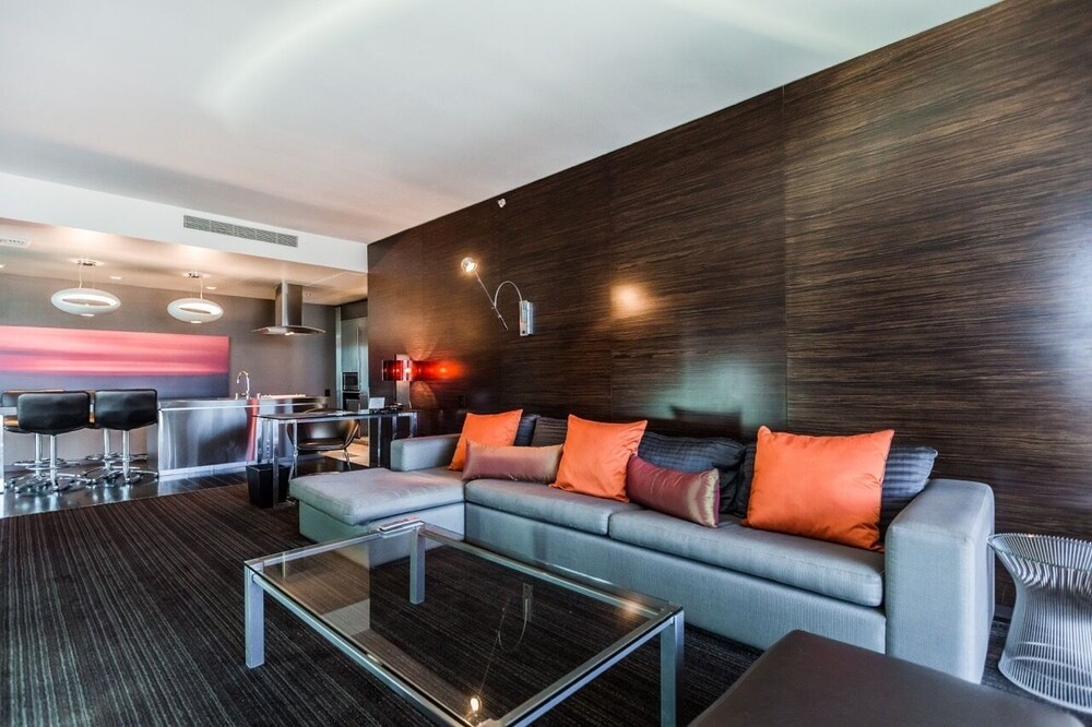 Palms Place Condo Hotel & Casino - photo 14