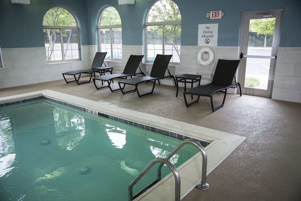 Holiday Inn Express Hotel & Suites Lexington Downtown by IHG - photo 18