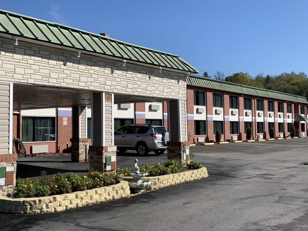 Motel6 Williamstown WV - photo 22