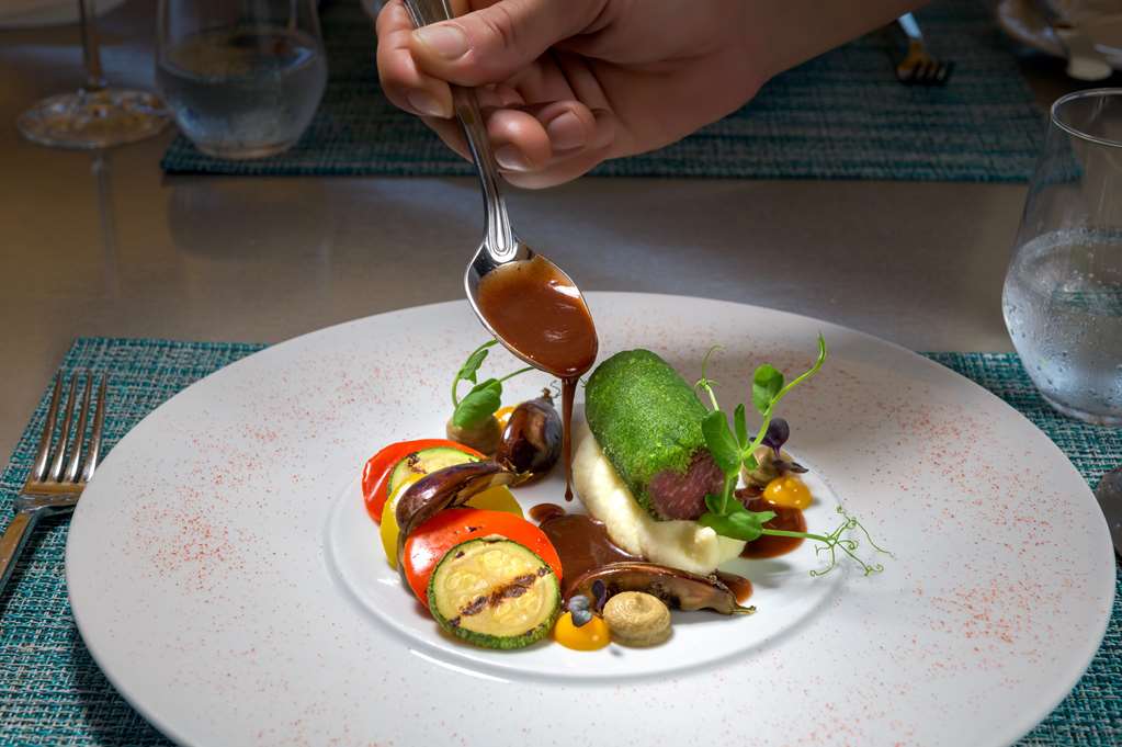 מזון ומשקאות