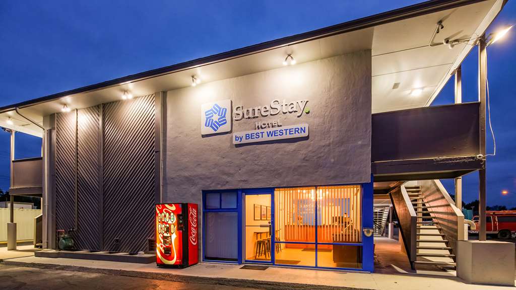 SureStay Hotel by Best Western Findlay - photo 22