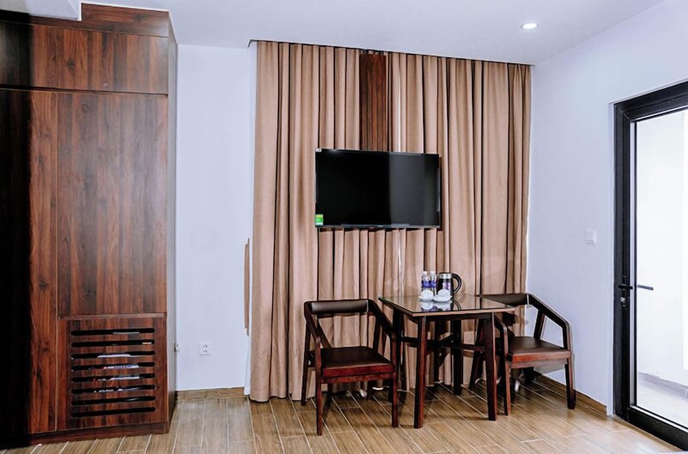 Văn Lâm Hotel — Unknown City — photo 5