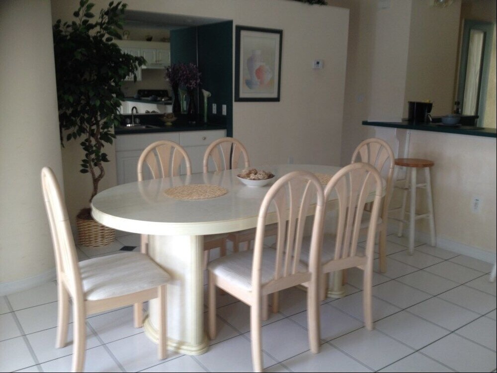 Venetian Bay Resort by DWS Vacation Villas - photo 13
