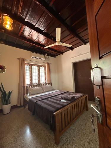 Glanwoods Inn 2BHK Independent Private house in Mangalore Pets allowed — 4-Star Luxury Hotel in Mangalore, India