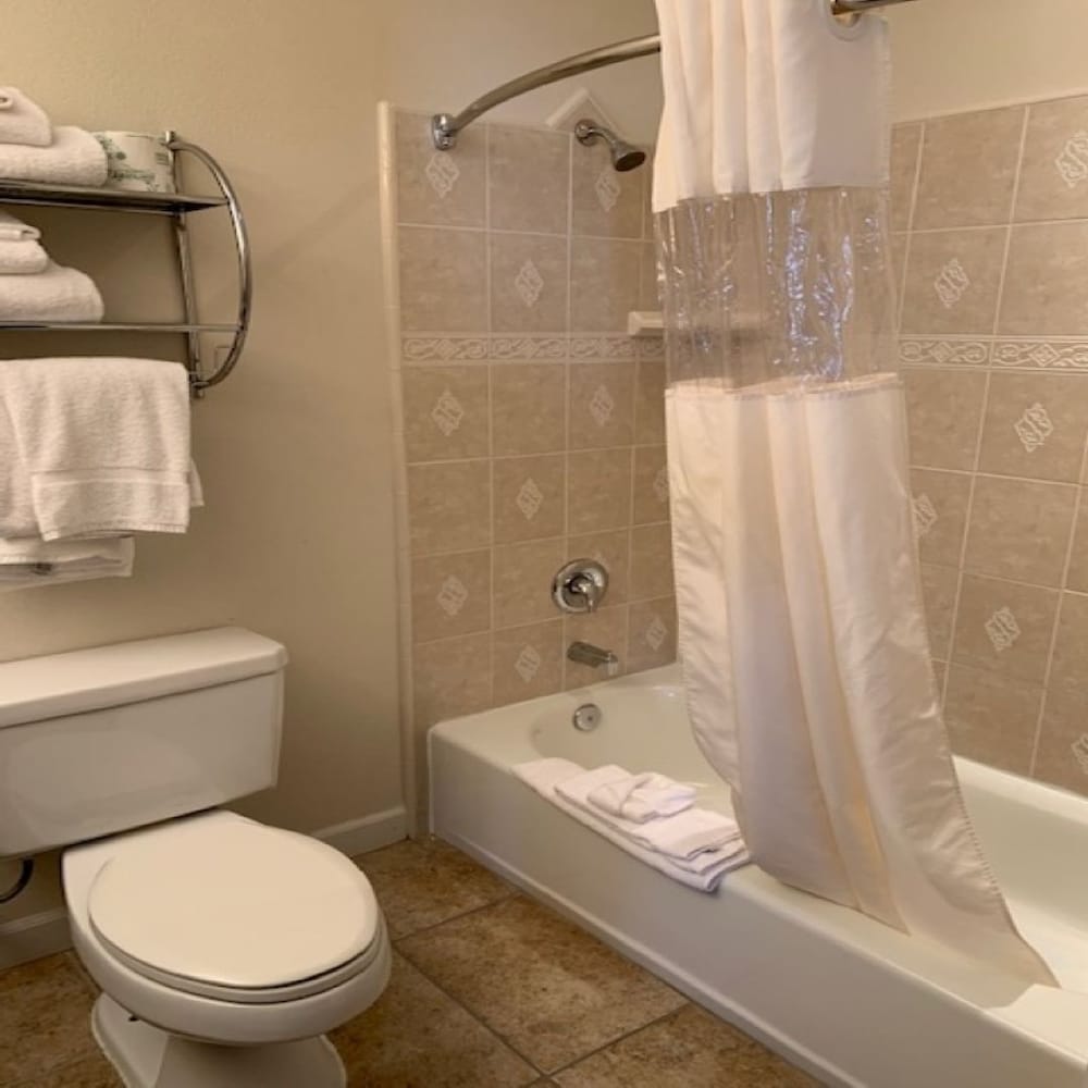 The Hotel Oceanside - photo 37