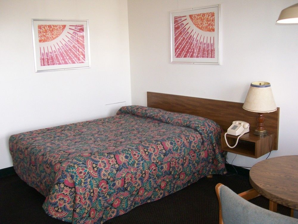 Valu Inn Cedar City - photo 10